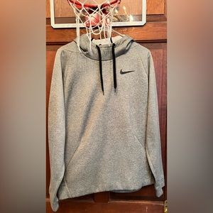 nike sweatshirt